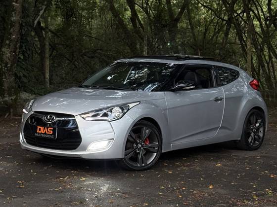 HYUNDAI VELOSTER 1.6 16V GASOLINA 3P AUTOMÁTICO HYUNDAI VELOSTER 1.6 16V GASOLINA 3P AUTOMÁTICO